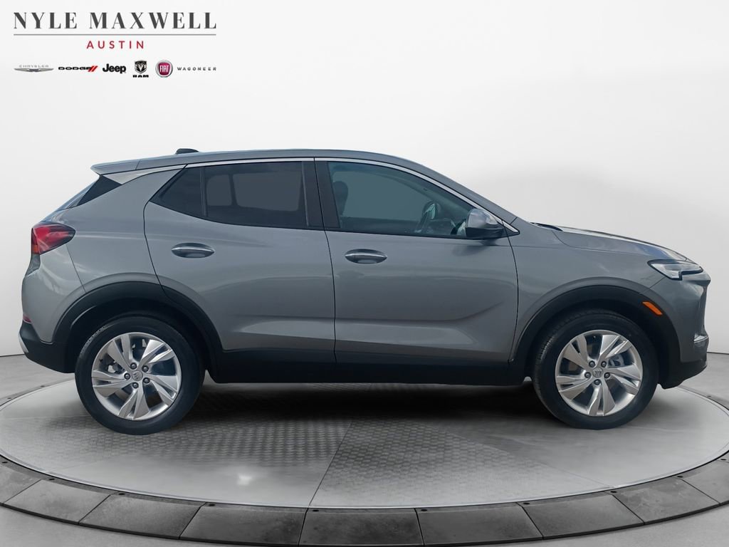 Used 2025 Buick Encore GX Preferred image 17