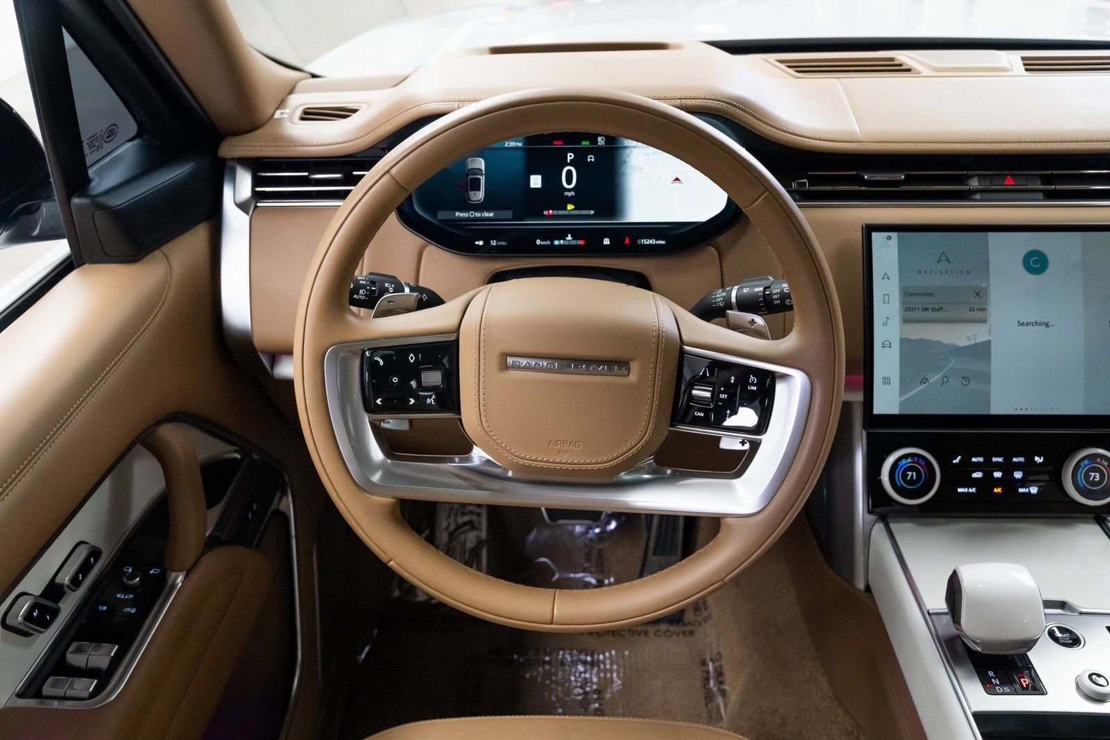 Used 2023 Land Rover Range Rover SV image 13