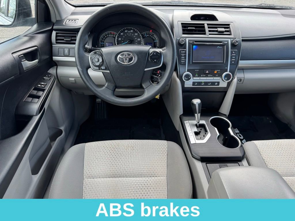 Used 2012 Toyota Camry LE image 22