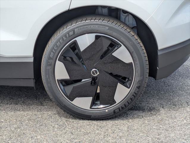 New 2026 Volvo EX30 Plus w/ Climate Package AWD/4WD image 6