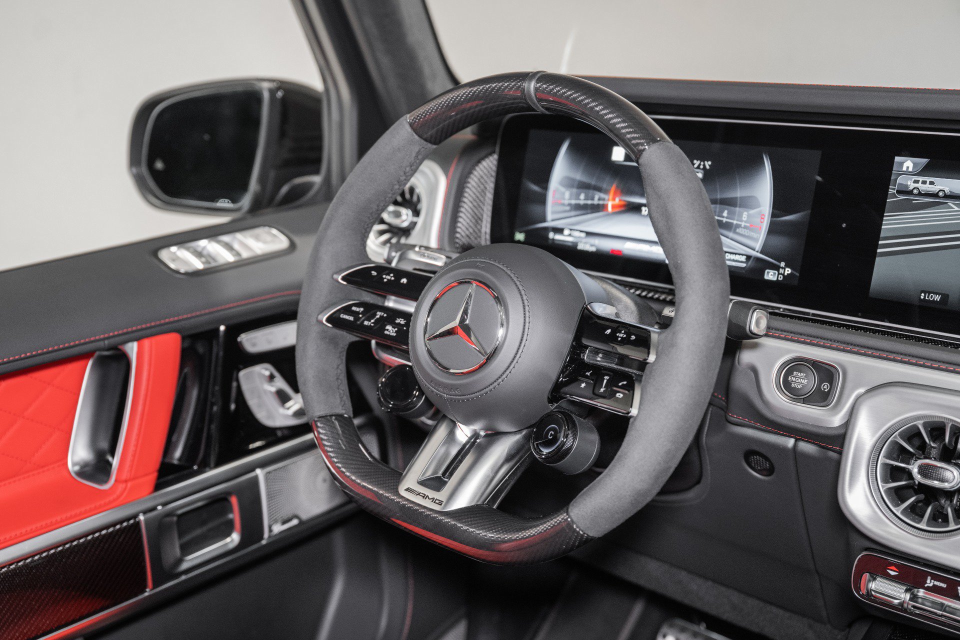 Used 2026 Mercedes-Benz G 63 AMG 4MATIC image 33