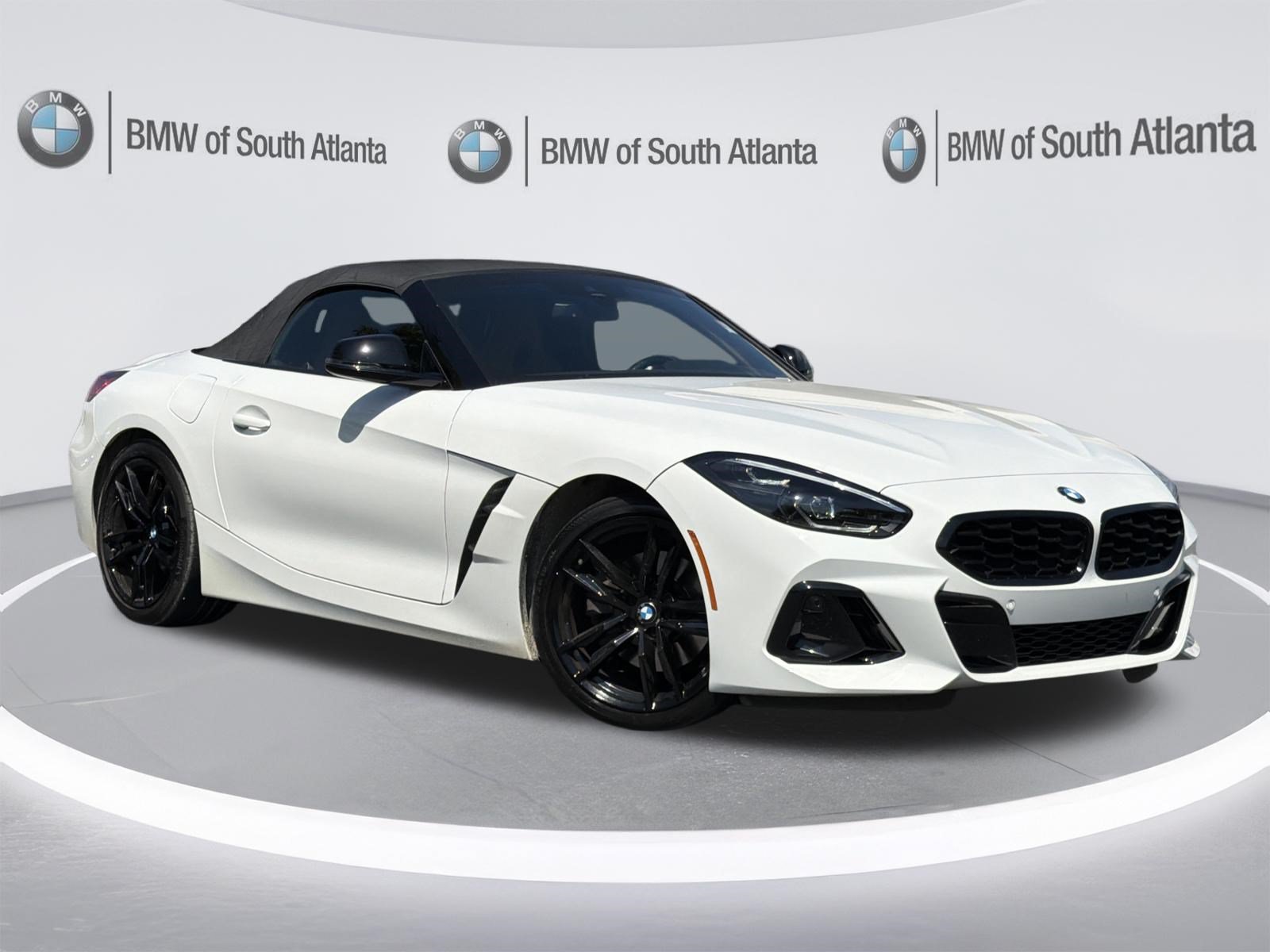 Used 2024 BMW Z4 sDrive30i w/ Shadowloine Package RWD image 2