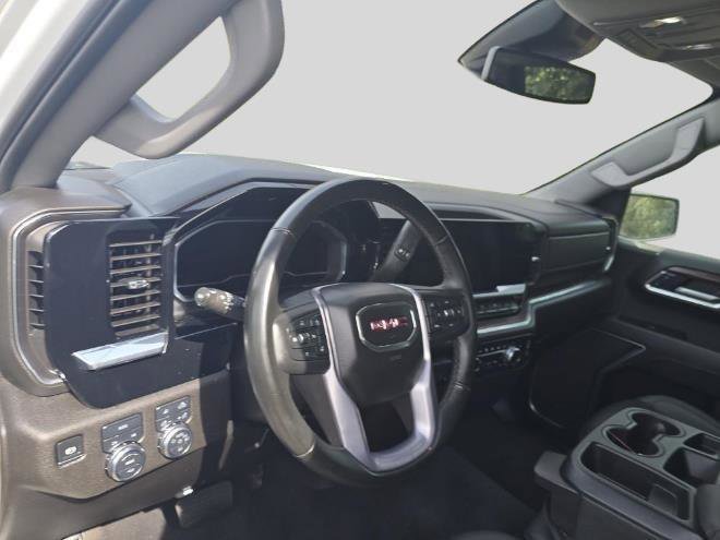Used 2025 GMC Sierra 1500 SLT image 14