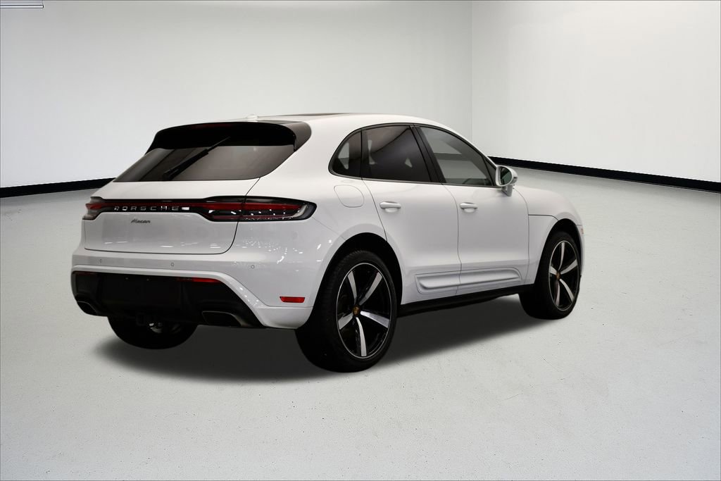Used 2022 Porsche Macan image 7