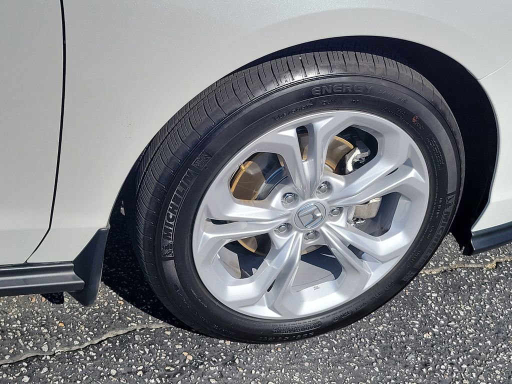 Used 2025 Honda Accord LX image 30