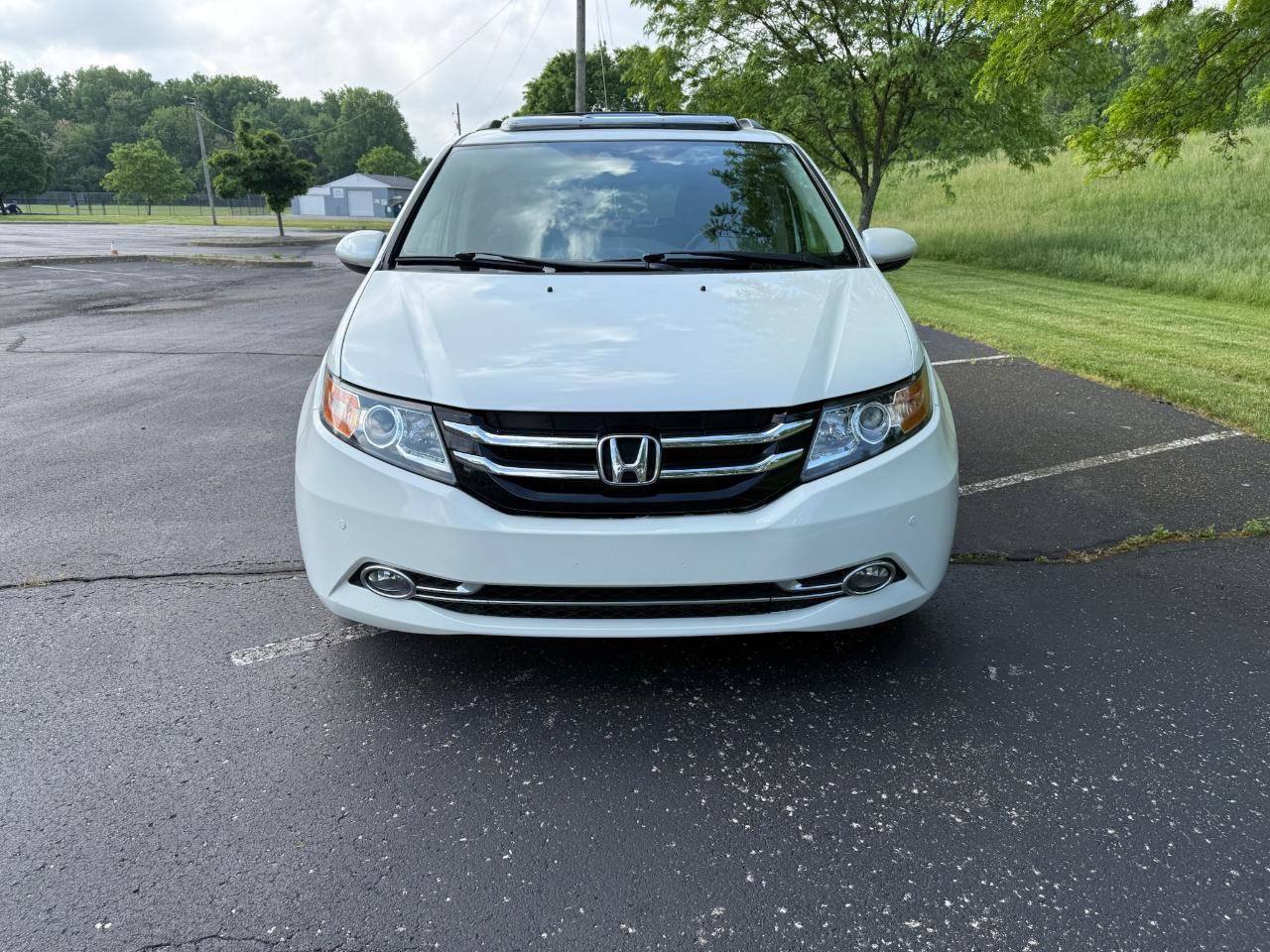 Used 2014 Honda Odyssey Touring Elite image 27