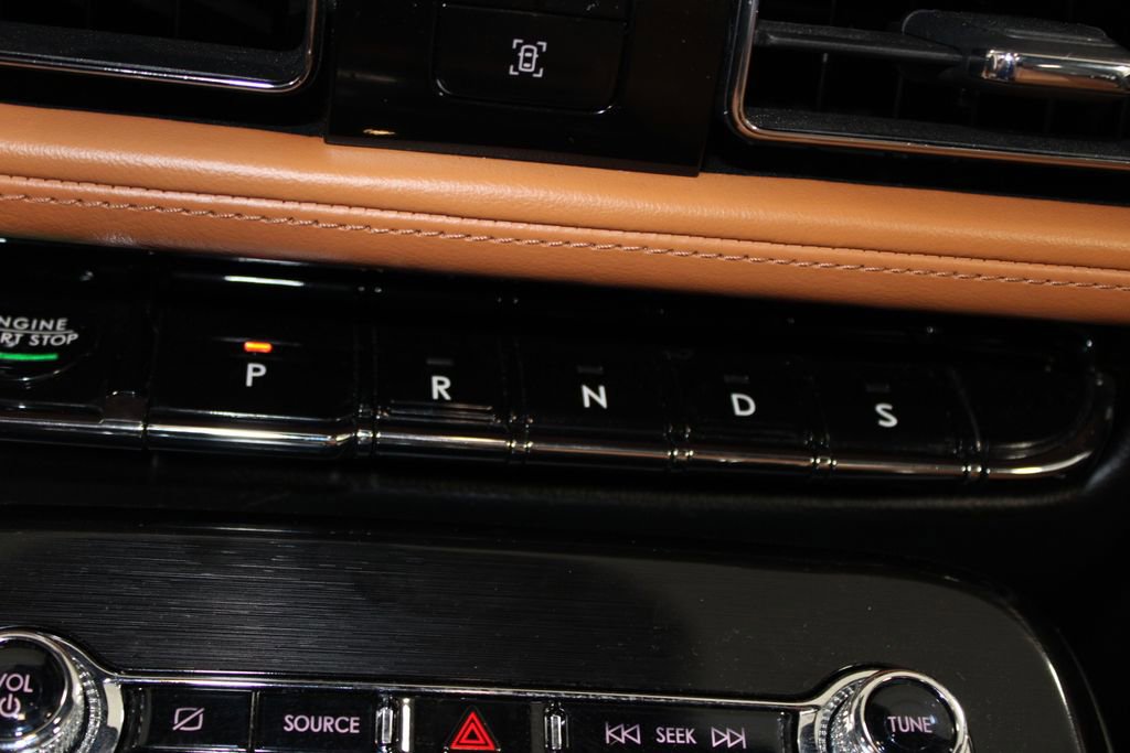 Used 2023 Lincoln Nautilus Black Label w/ Cargo Utility Package image 31