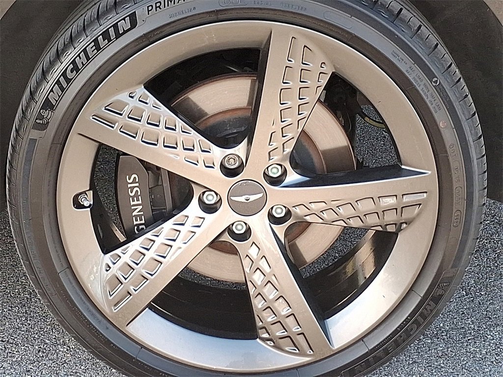 Used 2023 Genesis GV70 2.5T w/ Sport Prestige Package image 8