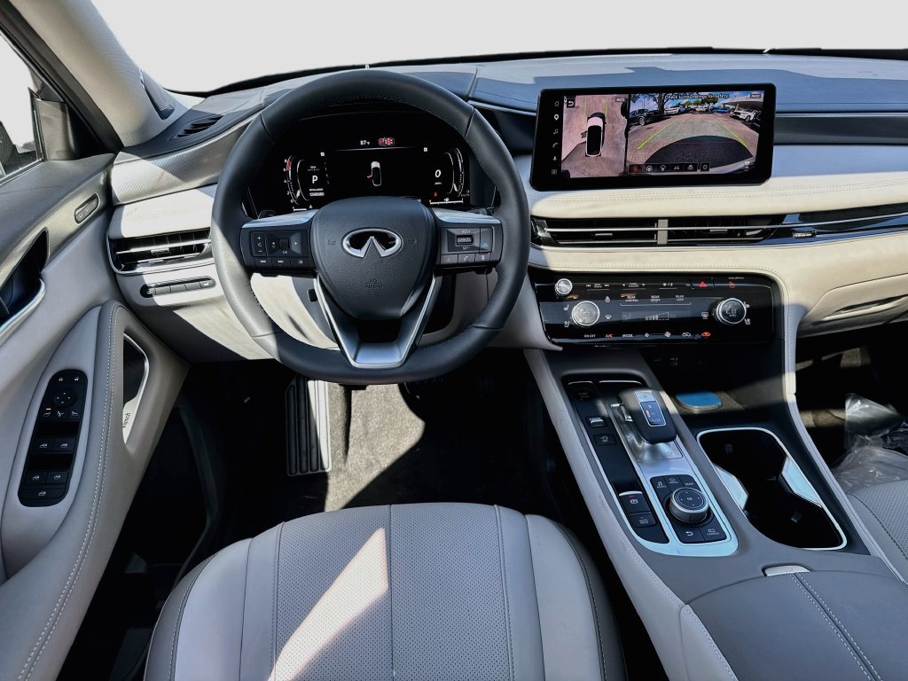 Used 2027 INFINITI QX60 Luxe w/ Cargo Package FWD image 25