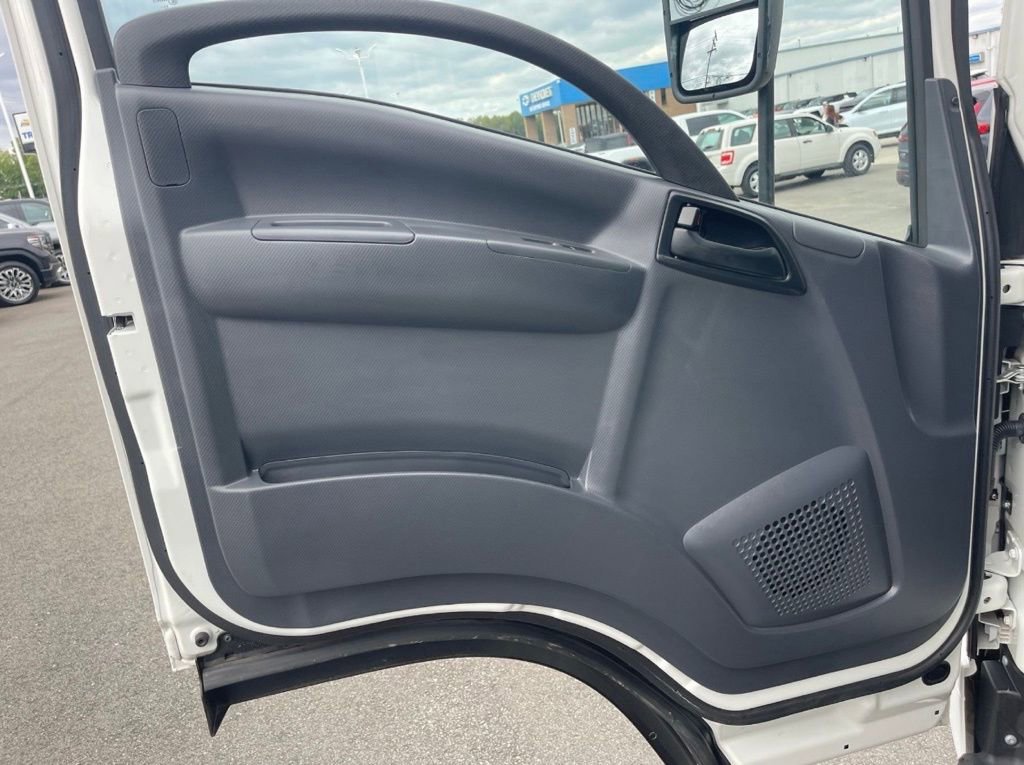 Used 2024 Chevrolet Low Cab Forward RWD image 19
