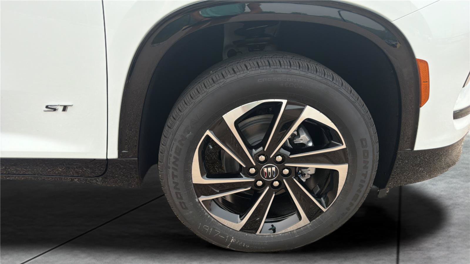 New 2026 Buick Enclave Sport Touring w/ Power Package AWD/4WD image 28