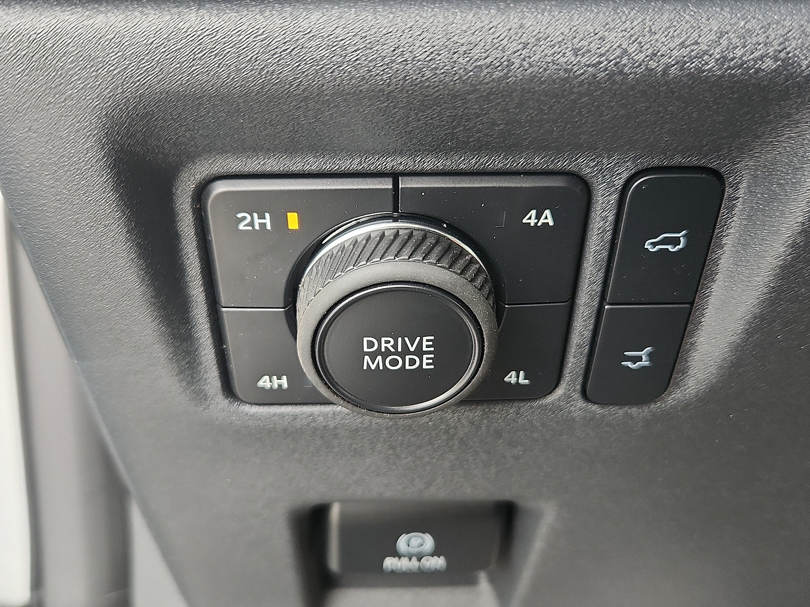 New 2026 Ford Expedition Active AWD/4WD image 17