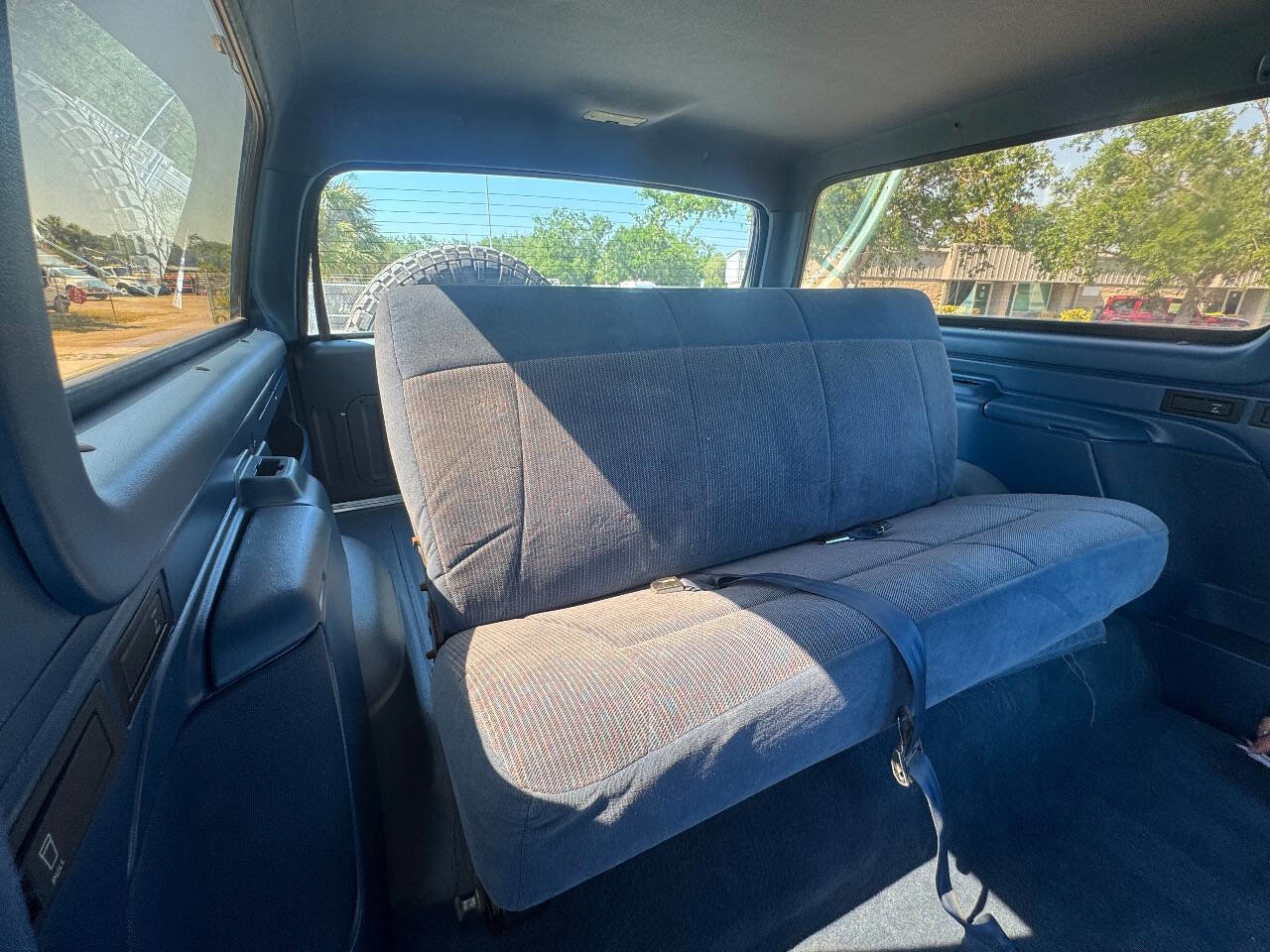 Used 1995 Ford Bronco XLT image 88