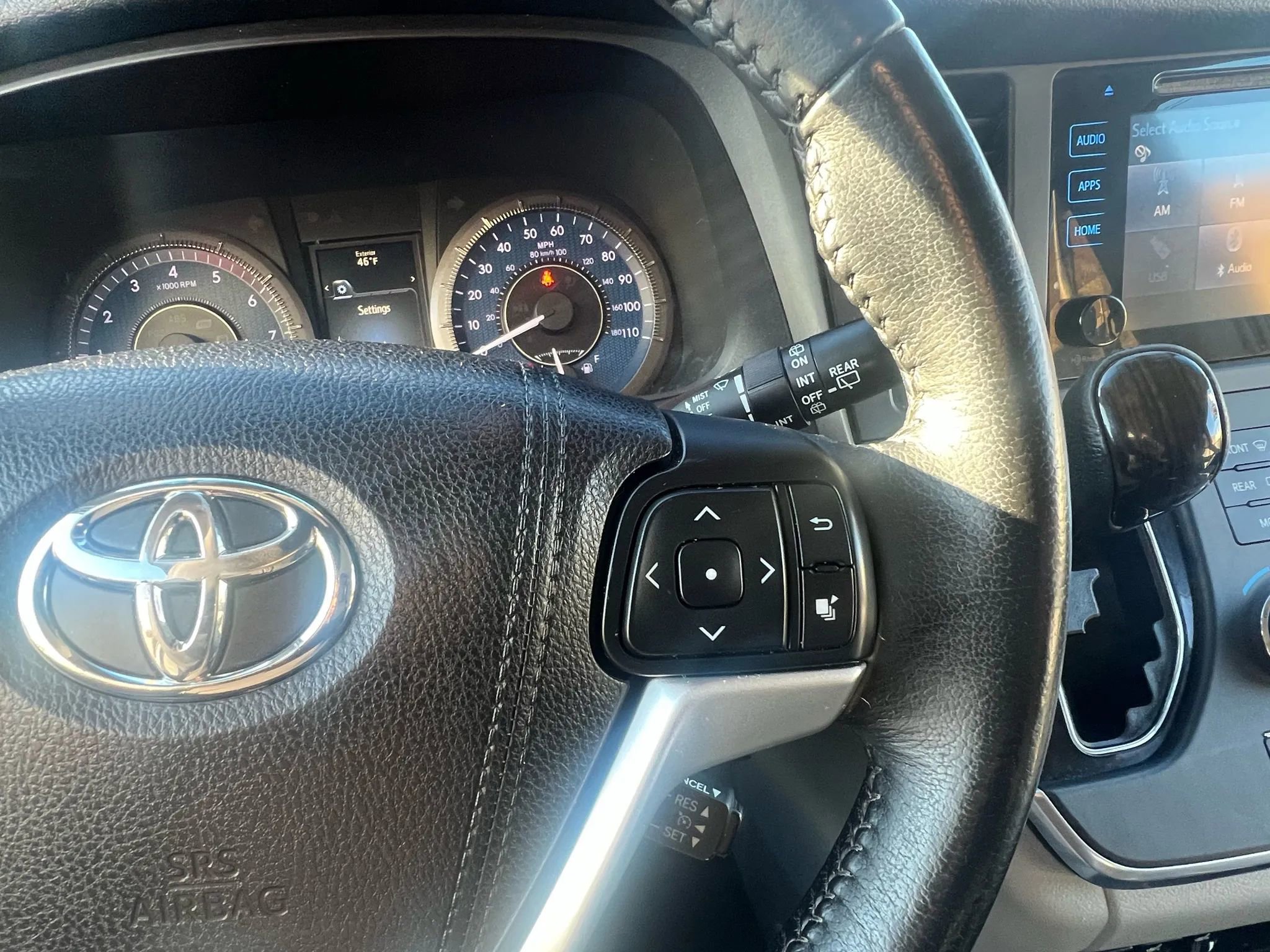 Used 2016 Toyota Sienna XLE w/ XLE Navigation Package AWD/4WD image 15
