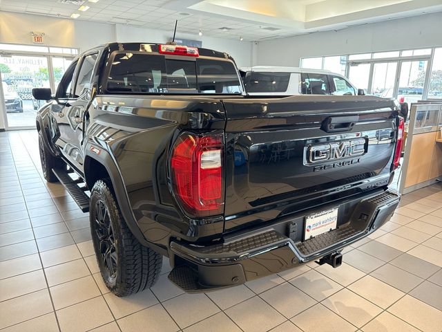 New 2026 GMC Canyon Denali w/ LPO, Denali Black Edition AWD/4WD image 2