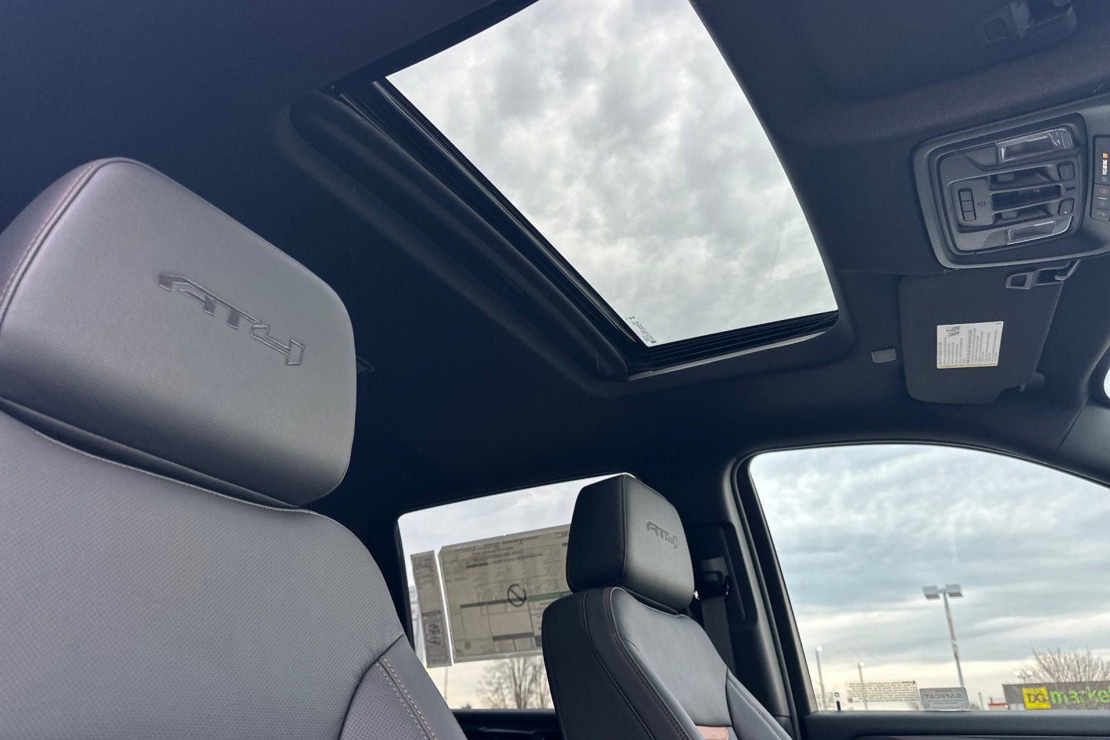 New 2026 GMC Sierra 2500 AT4 w/ AT4 Premium Plus Package image 17