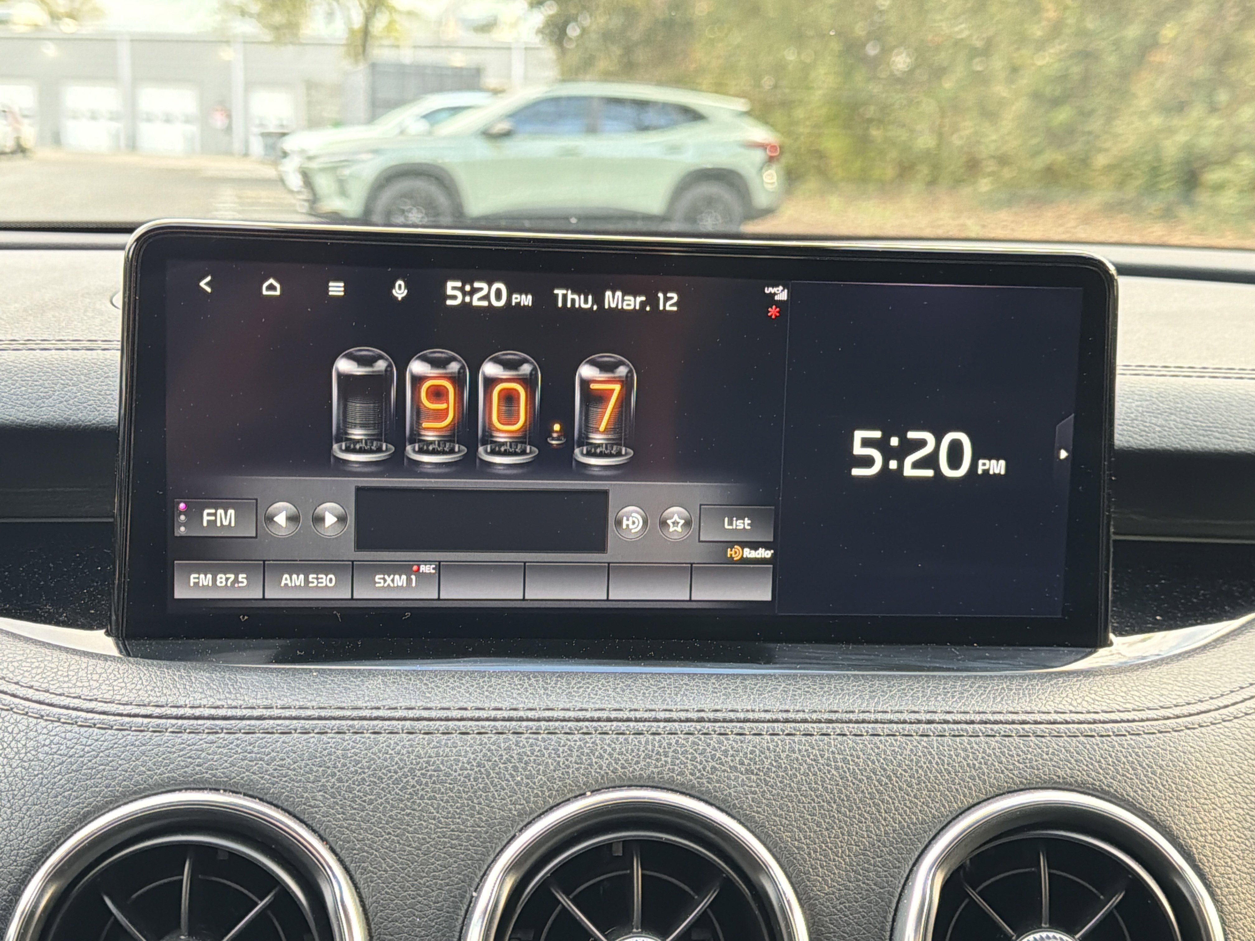 Used 2022 Kia Stinger GT1 image 23