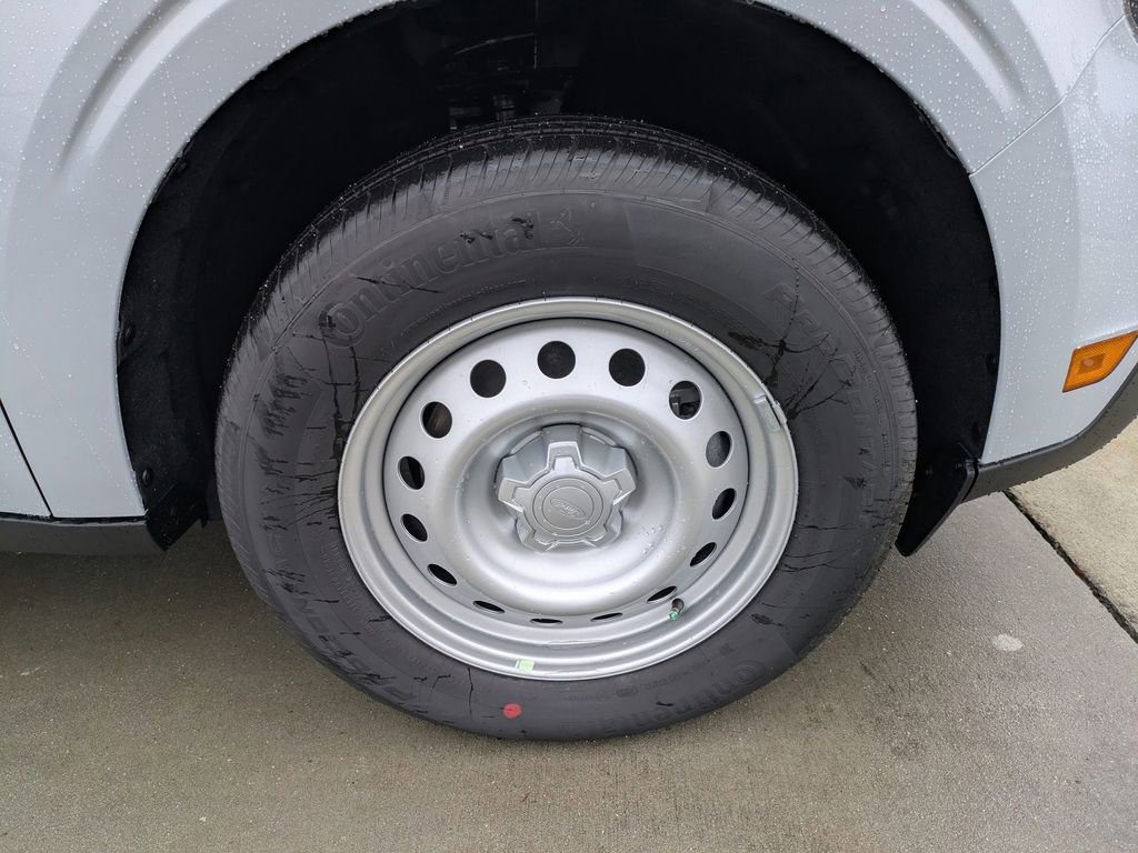 New 2026 Ford Maverick XL image 10