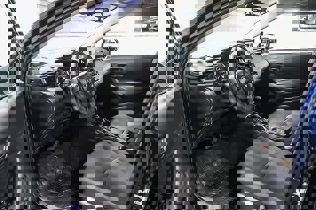 Certified 2022 Toyota Corolla LE image 17