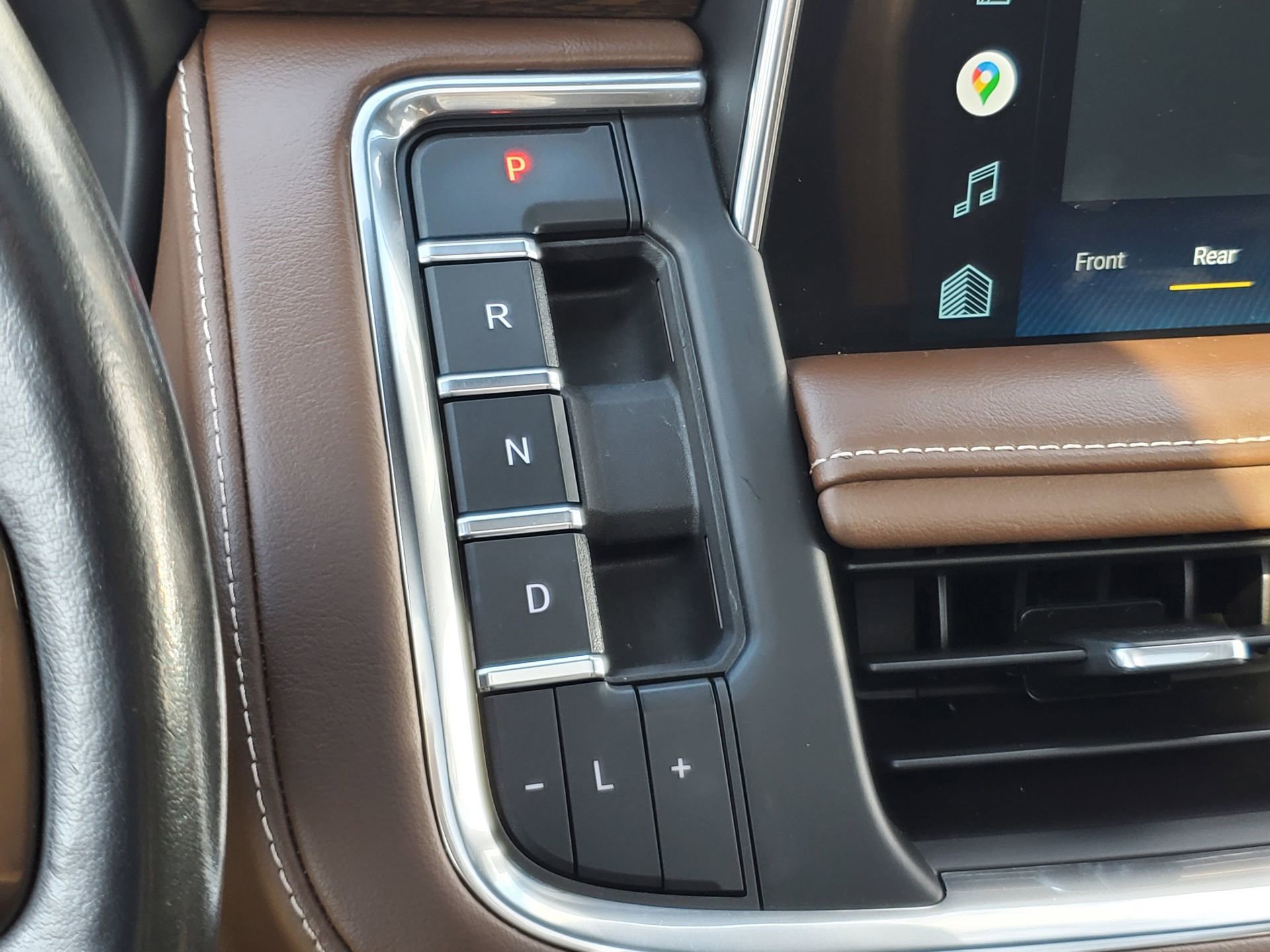 Used 2022 Chevrolet Tahoe High Country image 34