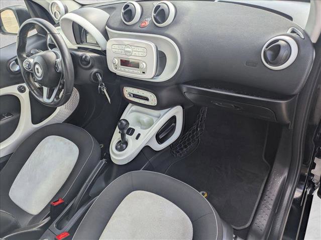 Used 2018 smart fortwo electric drive image 19
