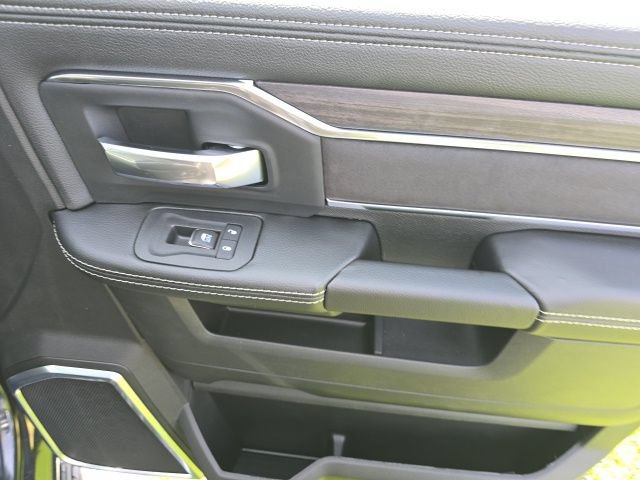 New 2026 RAM 2500 Laramie AWD/4WD image 29
