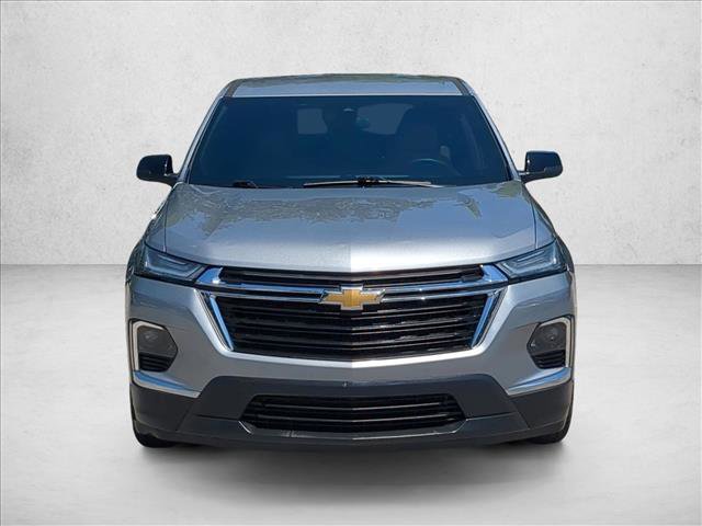 Used 2023 Chevrolet Traverse LS FWD image 2