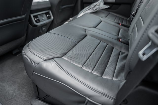 New 2026 Ford F250 Platinum image 45