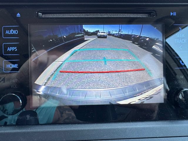 Used 2015 Toyota Sienna SE FWD image 22