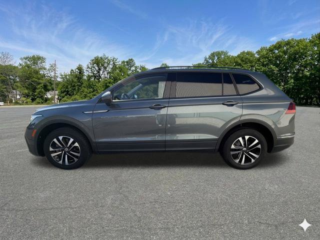 Used 2023 Volkswagen Tiguan S AWD/4WD image 5
