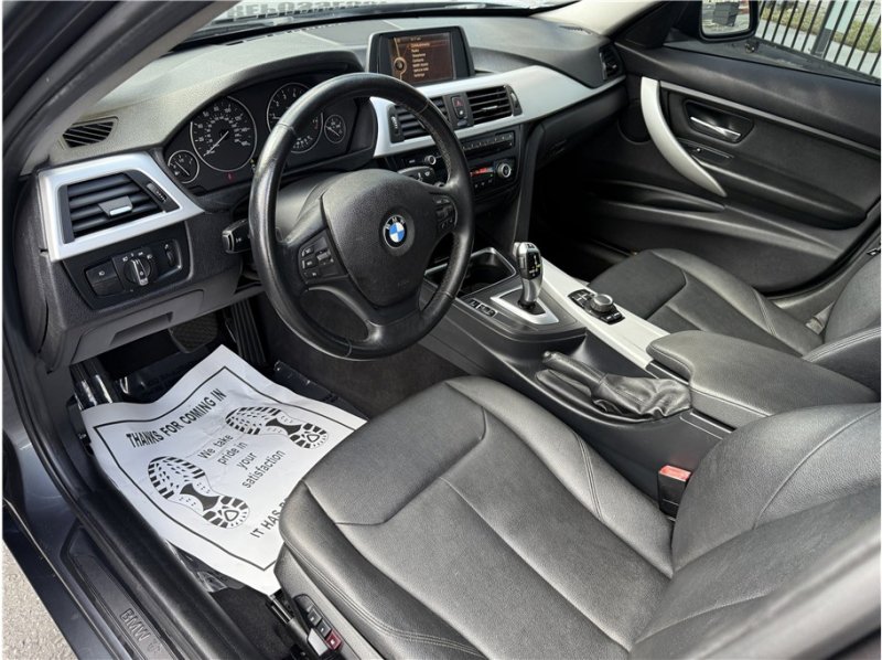 Used 2013 BMW 328i Sedan image 17