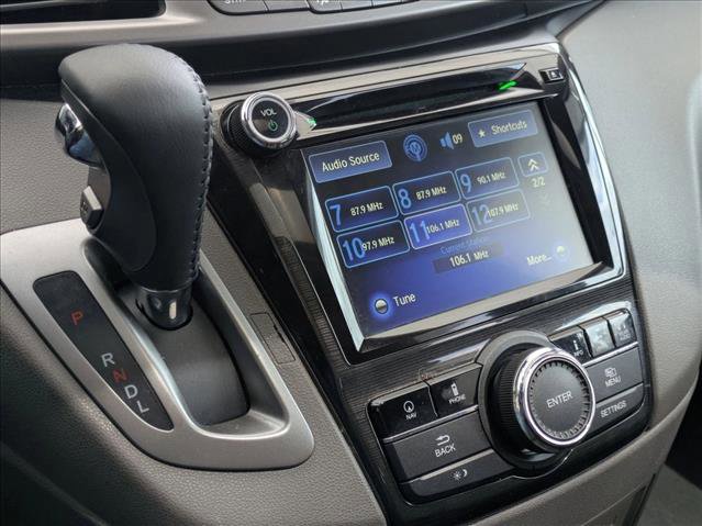 Used 2015 Honda Odyssey Touring Elite image 12