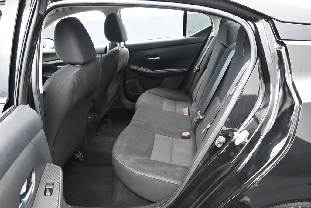 Used 2022 Nissan Sentra SV FWD image 26
