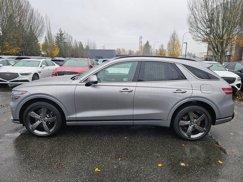 Used 2025 Genesis GV70 3.5T Sport w/ Sport Advanced Package image 8