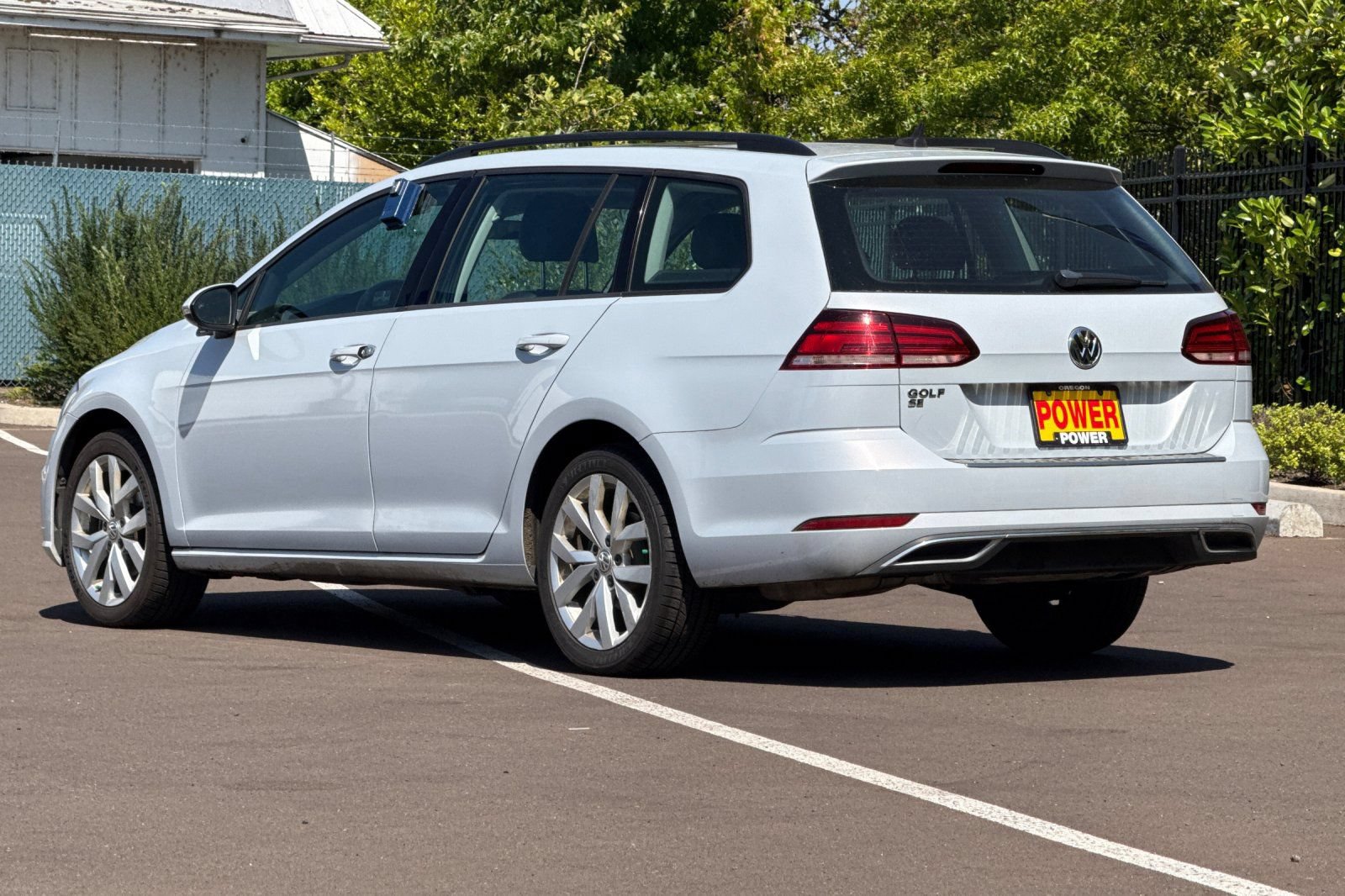 Used 2019 Volkswagen Golf S FWD image 6