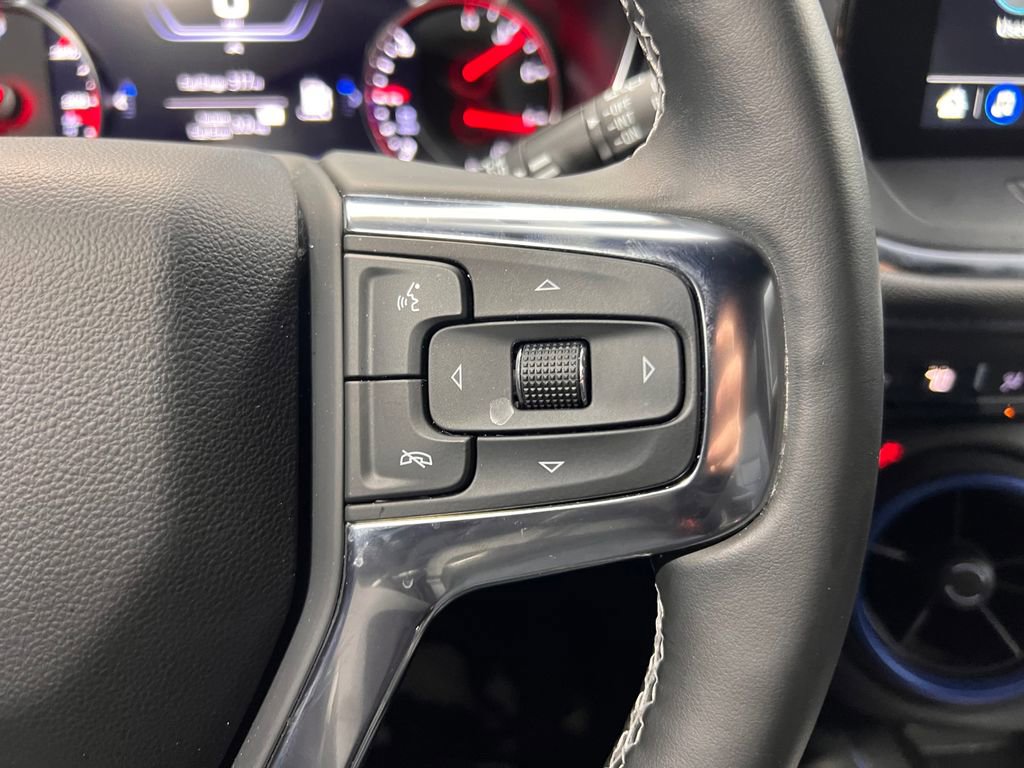 Used 2025 Chevrolet Blazer RS w/ Driver Confidence II Package image 12