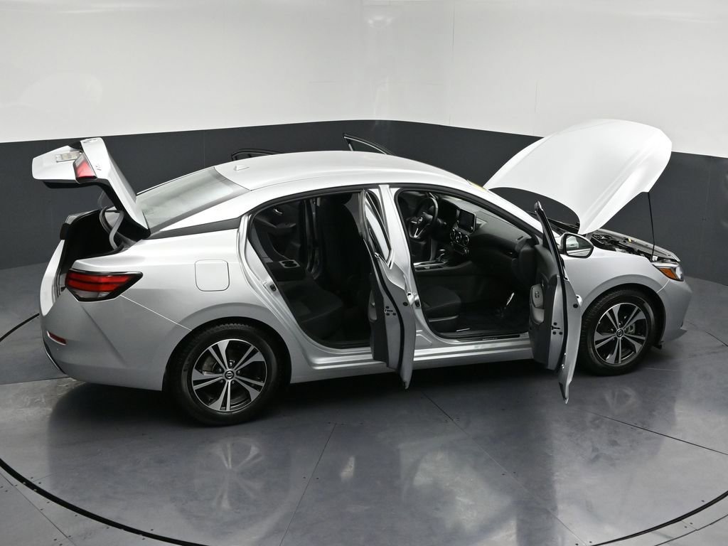 Used 2022 Nissan Sentra SV w/ Trunk Package image 30