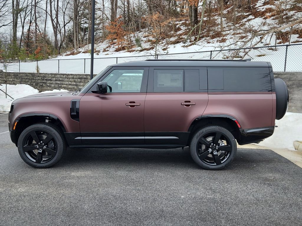 New 2026 Land Rover Defender 130 X-Dynamic SE image 6