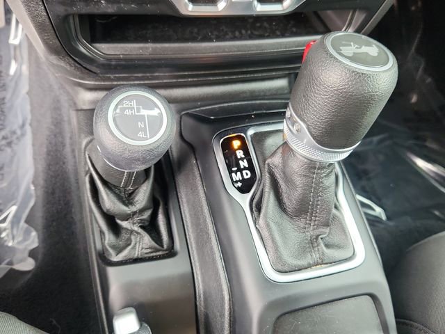 Used 2022 Jeep Wrangler Unlimited Sport AWD/4WD image 20