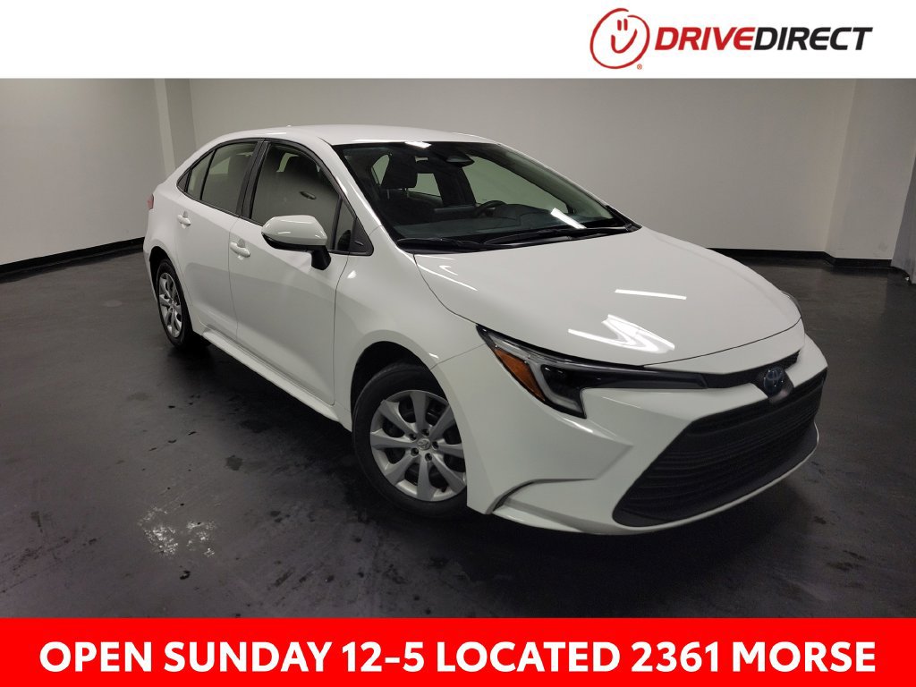 Used 2024 Toyota Corolla LE FWD image 1