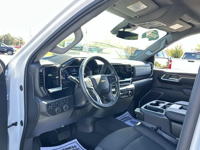 Certified 2026 Chevrolet Silverado 1500 LT AWD/4WD image 9