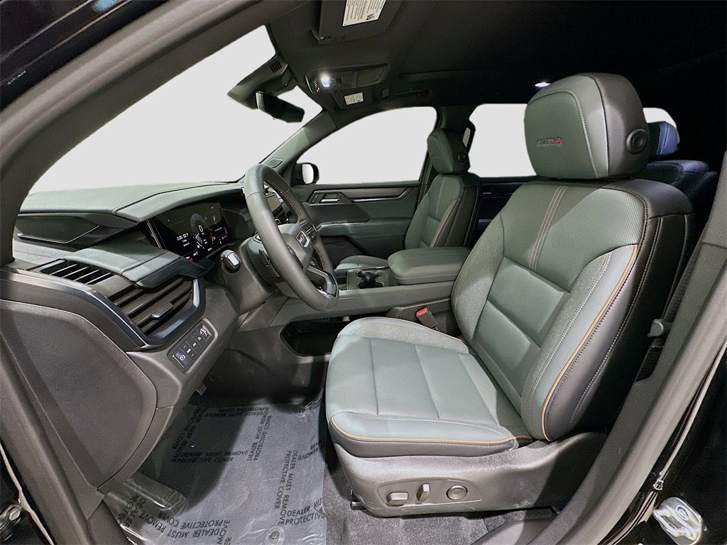 Used 2026 GMC Acadia AT4 w/ Luxury Package image 22