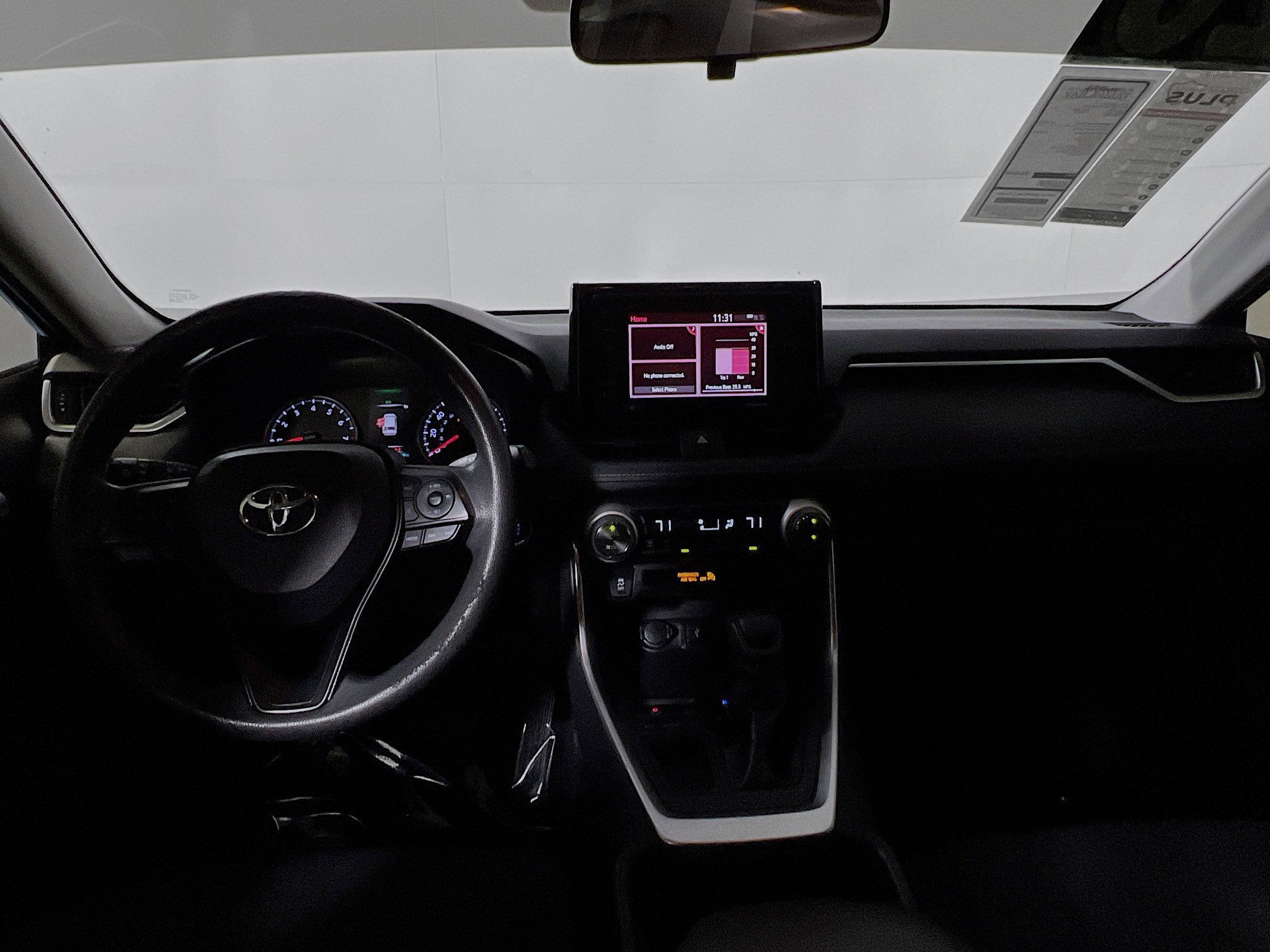 Used 2020 Toyota RAV4 XLE w/ Convenience Package image 30