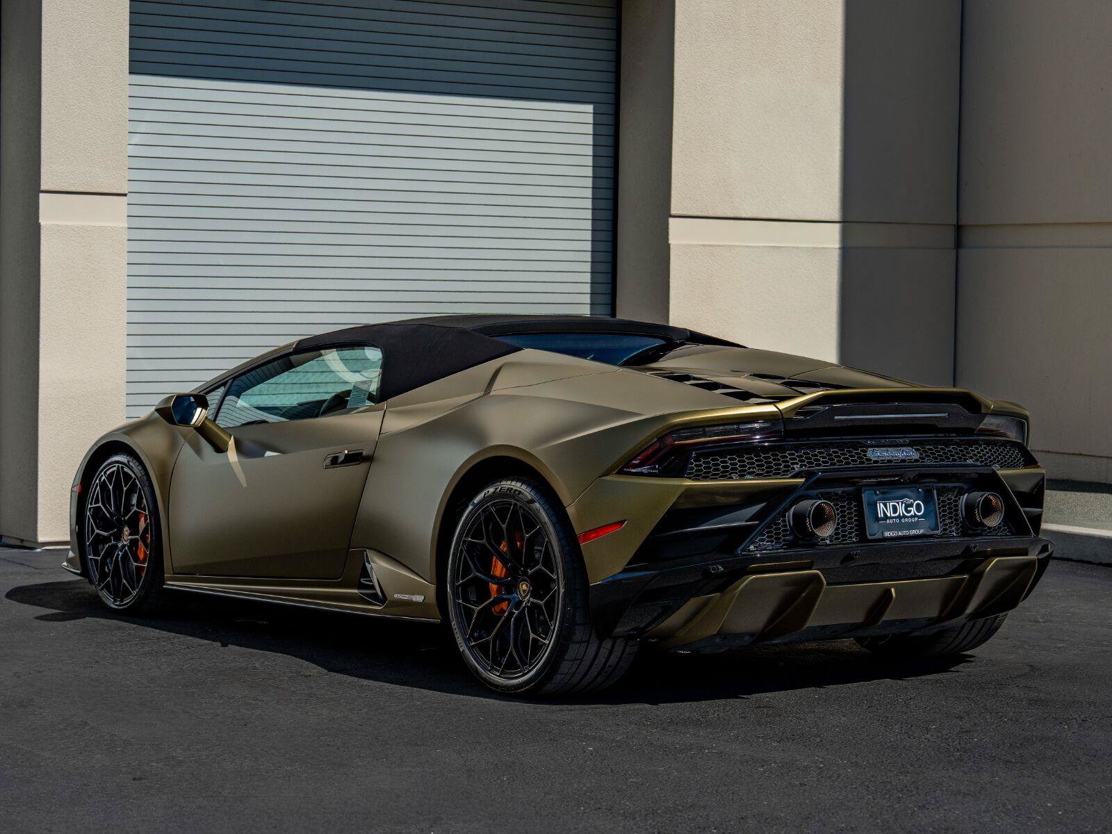 Used 2023 Lamborghini Huracan EVO RWD image 82