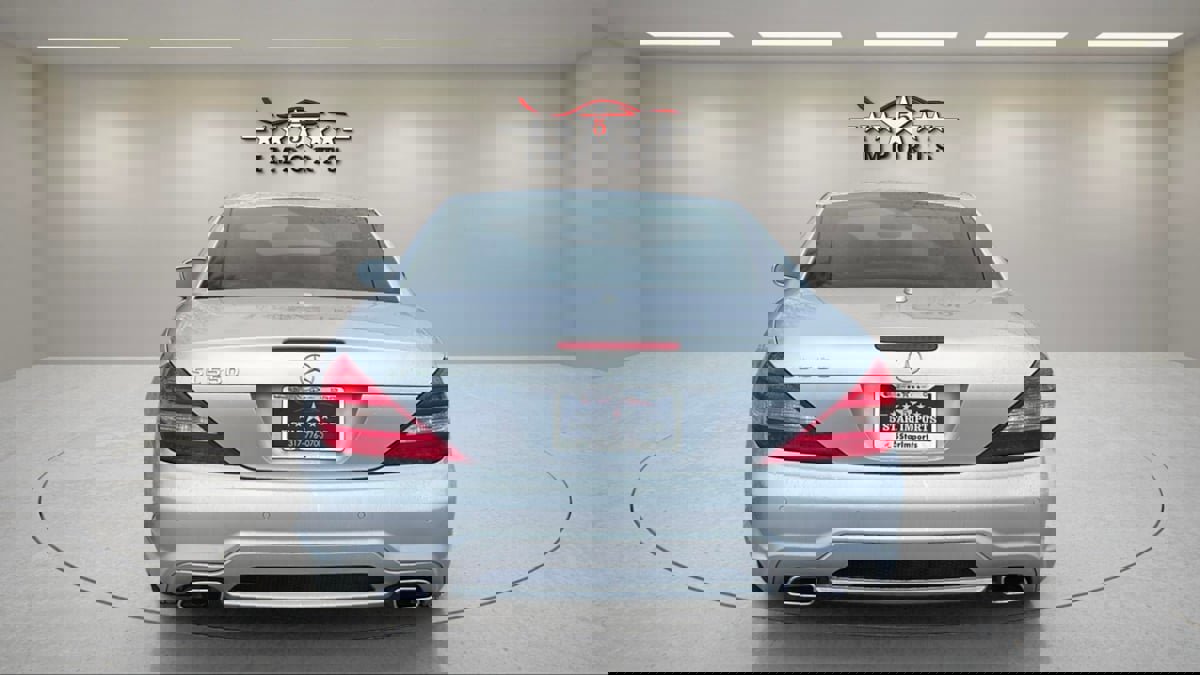 Used 2012 Mercedes-Benz SL 550 image 4