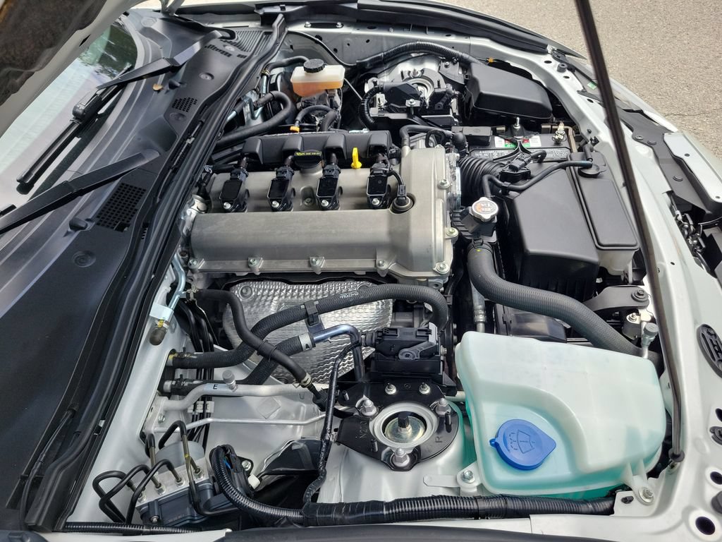 Used 2016 MAZDA MX-5 Miata Grand Touring RWD image 36