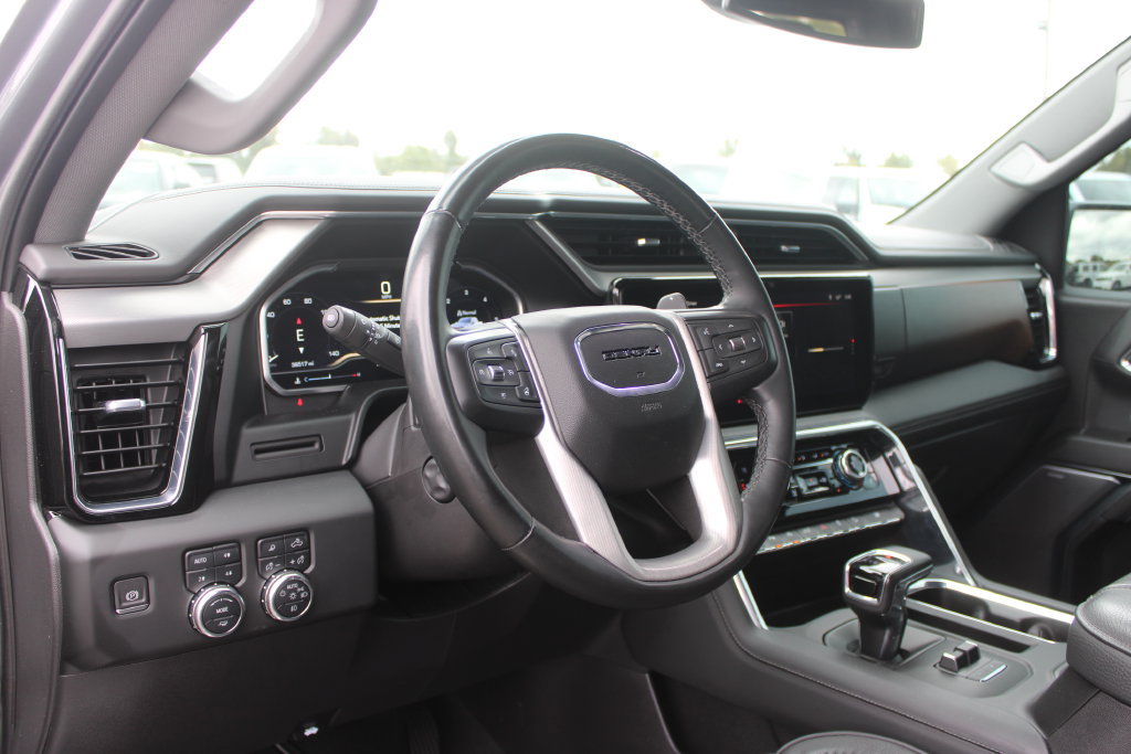 Used 2023 GMC Sierra 1500 Denali AWD/4WD image 27