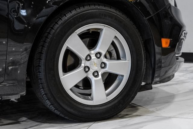 Used 2015 Chevrolet Cruze LT FWD image 55