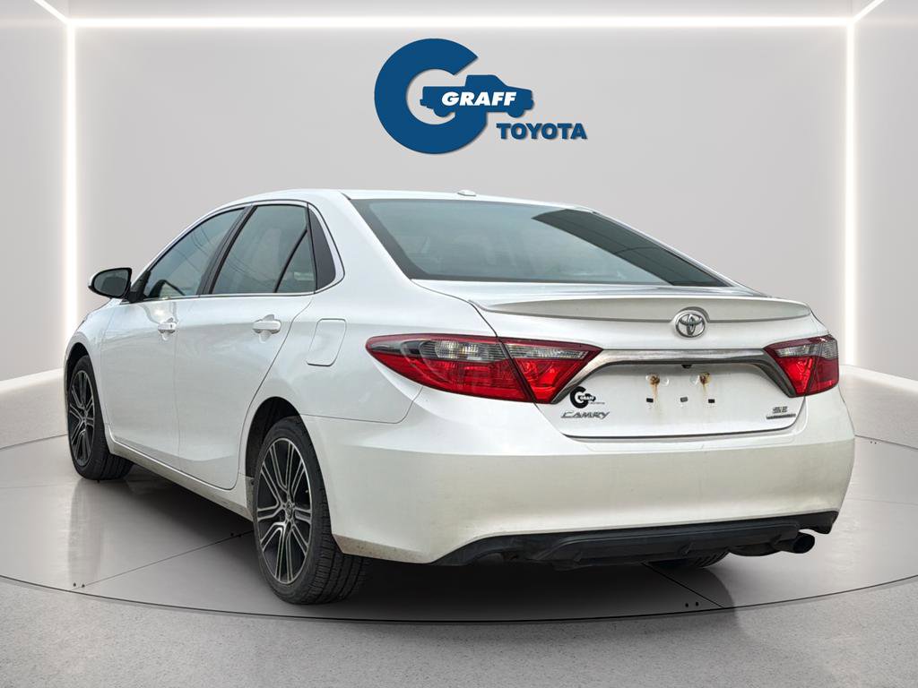 Used 2016 Toyota Camry SE image 13