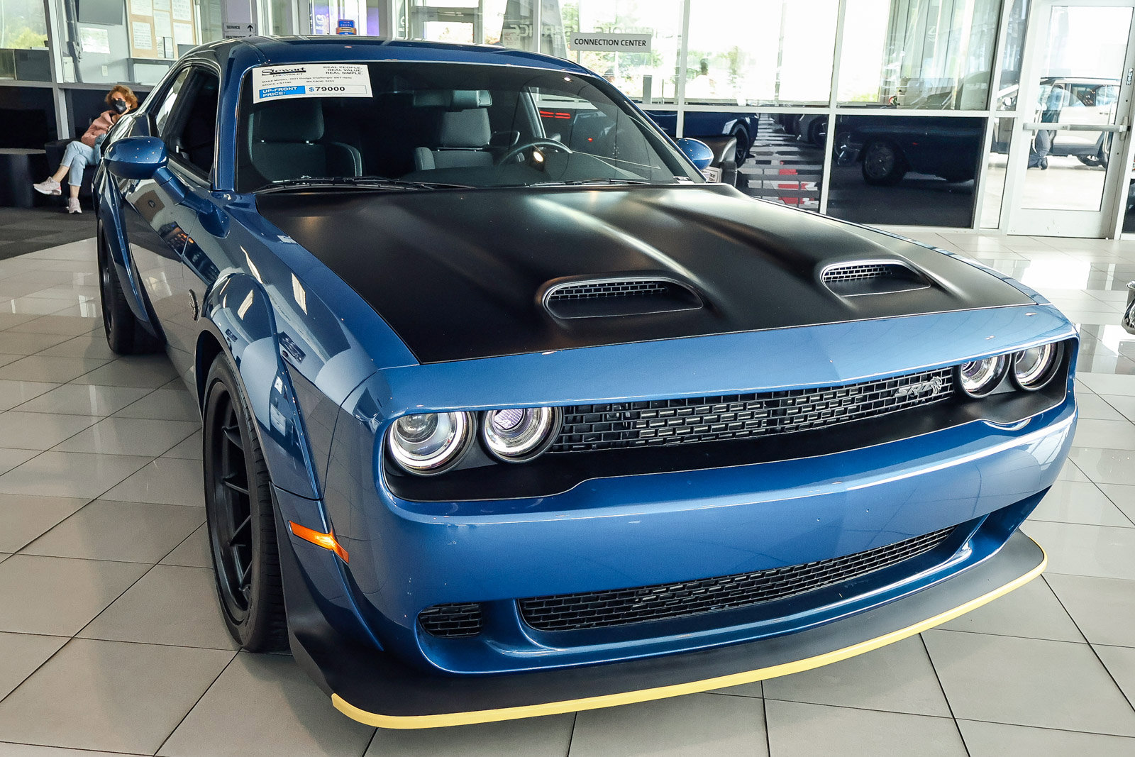Used 2021 Dodge Challenger SRT Hellcat Redeye image 17